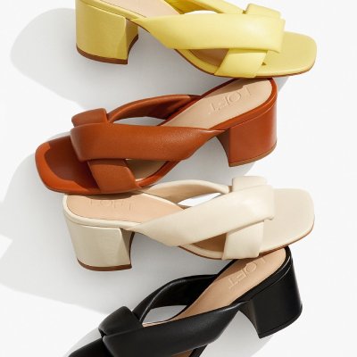 434071608_952364316377675_4853898276645379512_n Shoes from Loft