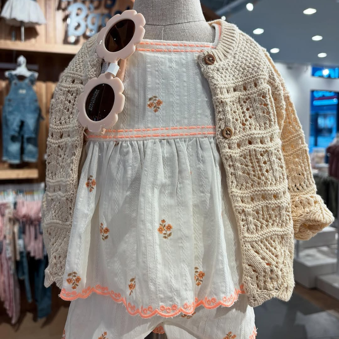 CPM TN Carter's children's spring outfit